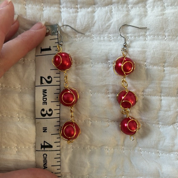 Red & Gold Earings - Picture 2 of 3